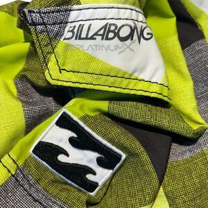Billabong vintage 1990s baggy core surf trunks